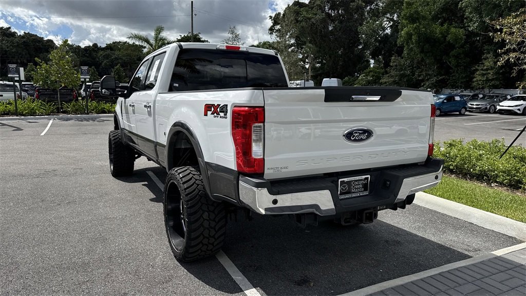 Used 2017 Ford F350 Lariat w/ Chrome Package image 14