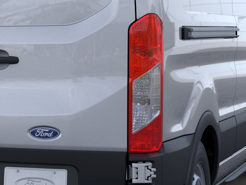 New 2026 Ford Transit 150 Low Roof RWD image 21