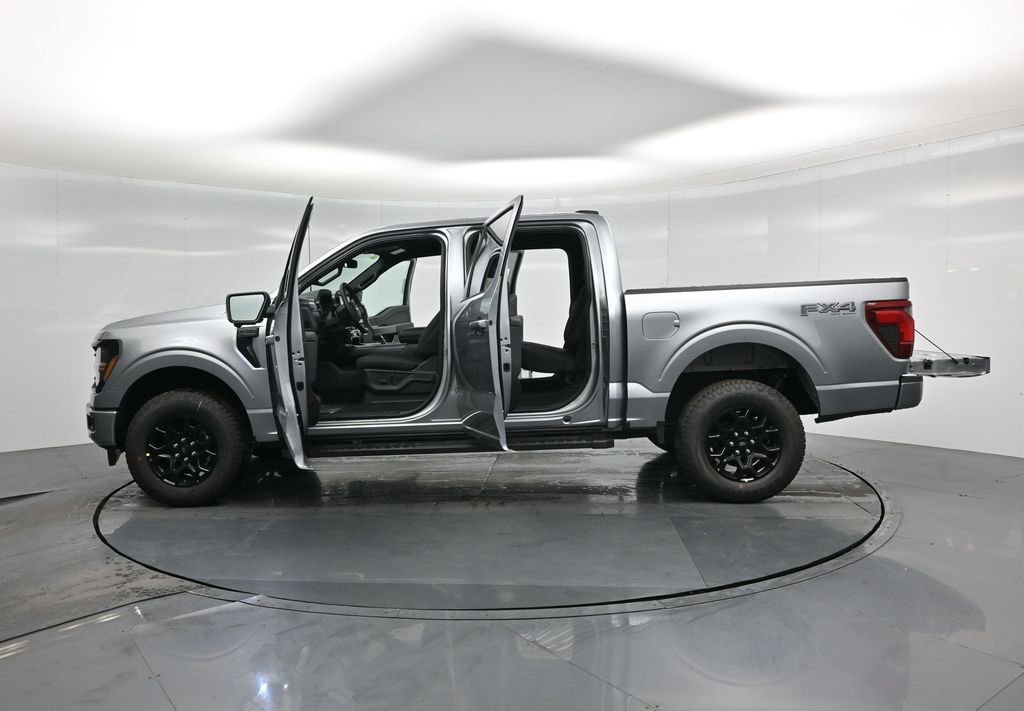 New 2026 Ford F150 XLT w/ Equipment Group 302A MID AWD/4WD image 32