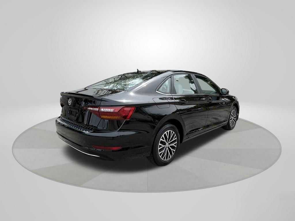 Used 2019 Volkswagen Jetta SE w/ Cold Weather Package image 7