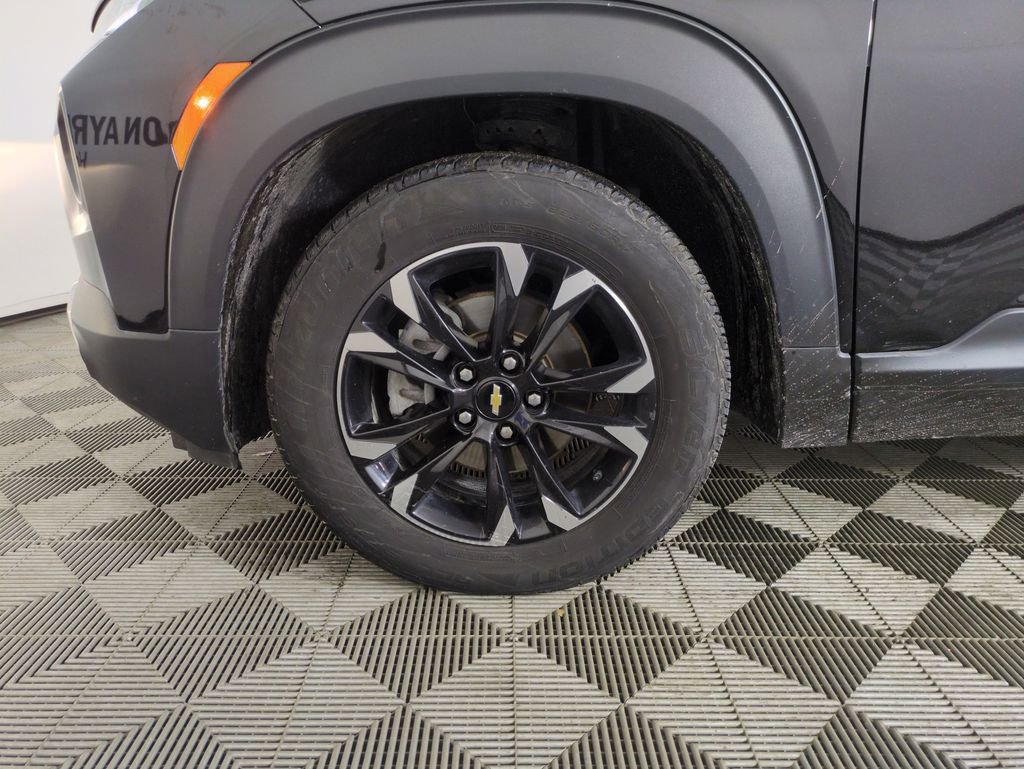 Used 2021 Chevrolet TrailBlazer LT w/ Convenience Package image 28