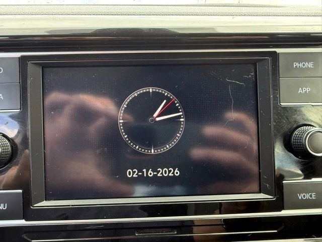 Used 2024 Volkswagen Taos S image 19