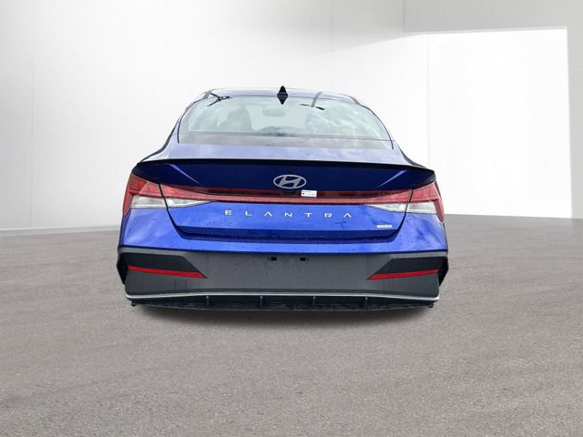 New 2026 Hyundai Elantra Sport image 15