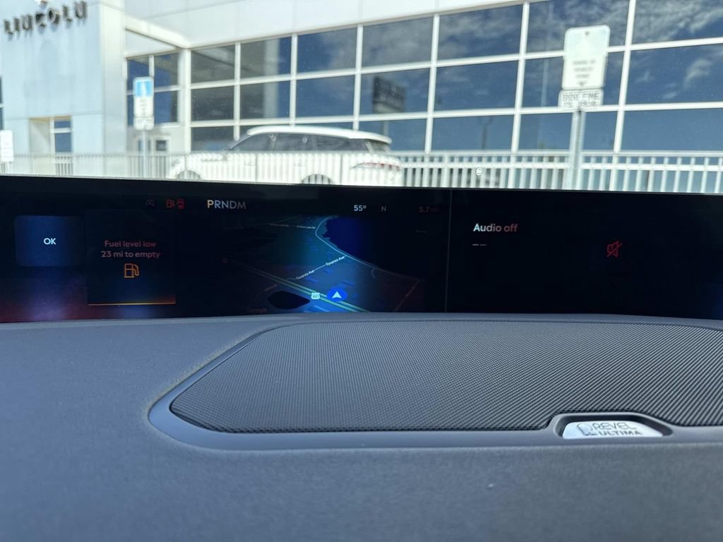 New 2026 Lincoln Navigator Reserve AWD/4WD image 26
