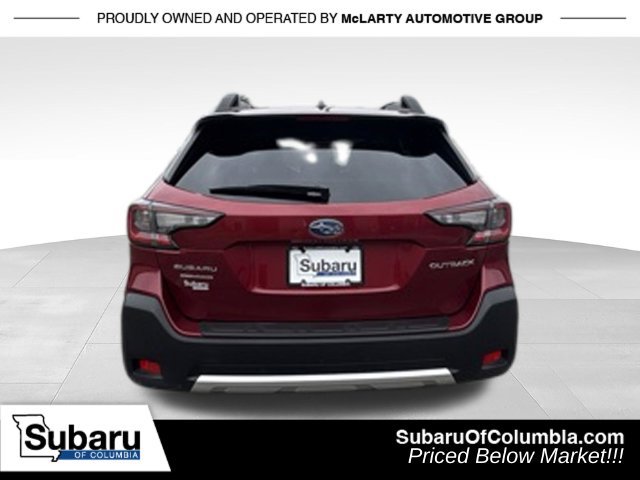 Certified 2025 Subaru Outback Wilderness AWD/4WD image 9