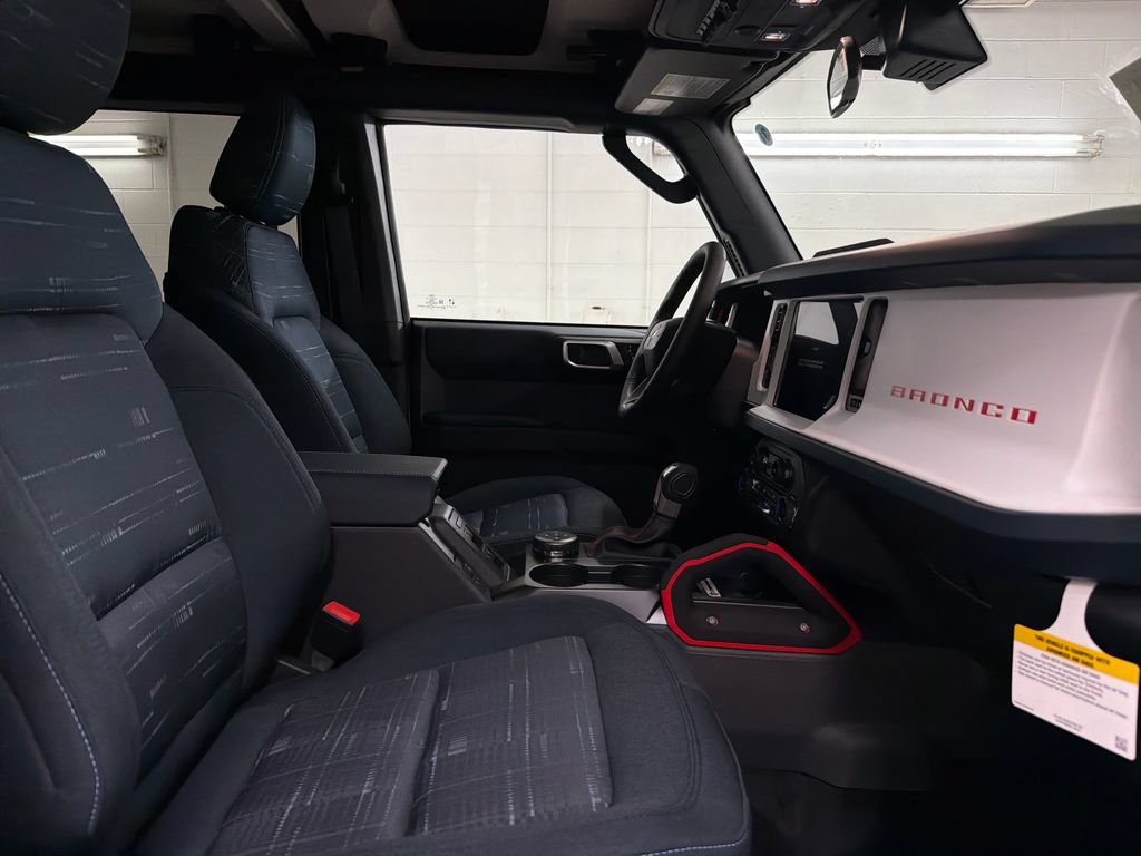 New 2026 Ford Bronco Heritage Edition AWD/4WD image 28