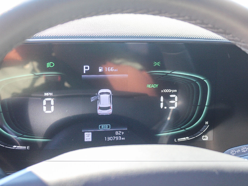 Used 2023 Kia Niro EX FWD image 23