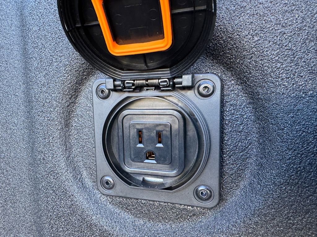 New 2026 Nissan Frontier PRO-4X w/ Pro-4x Convenience Package image 11