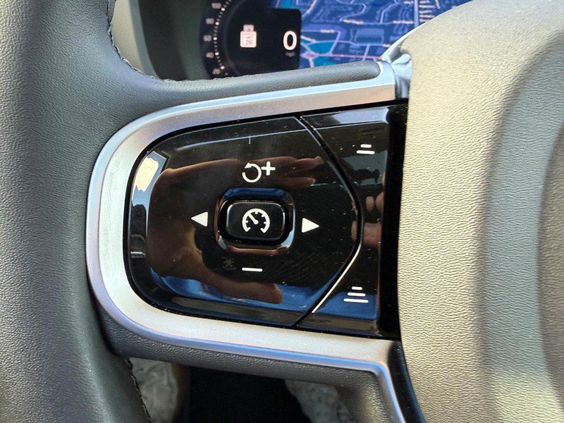 Certified 2025 Volvo V60 B5 Cross Country Ultra AWD/4WD image 19