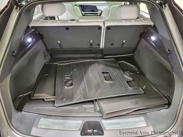 Certified 2024 Cadillac Lyriq Luxury RWD image 22