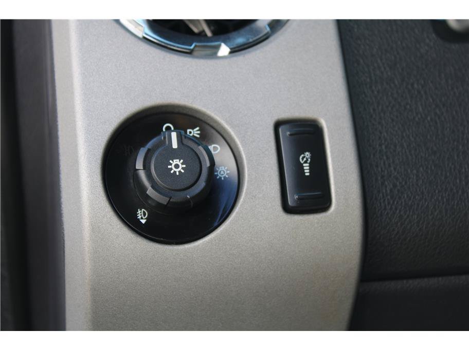 Used 2013 Ford F350 Lariat AWD/4WD image 13