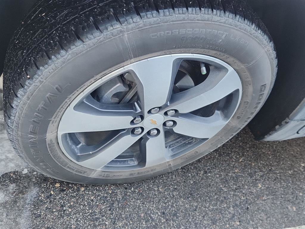 Used 2020 Chevrolet Traverse LT w/ LT Premium Package image 7