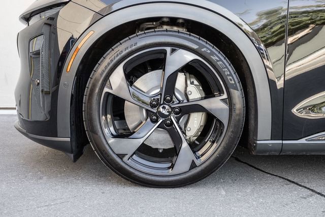 Used 2026 Lucid Gravity Grand Touring image 14