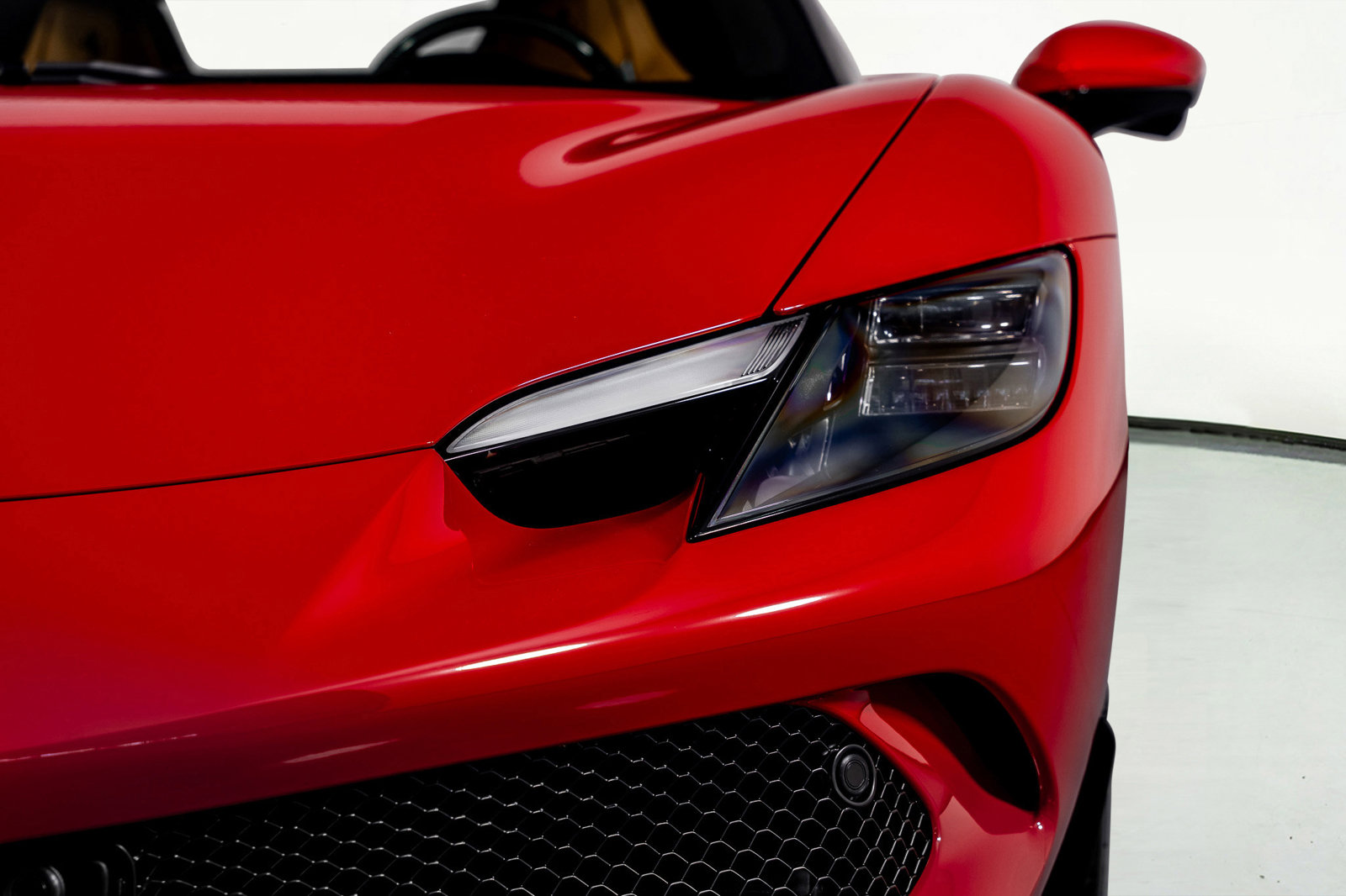 Used 2024 Ferrari 296 GTB image 33