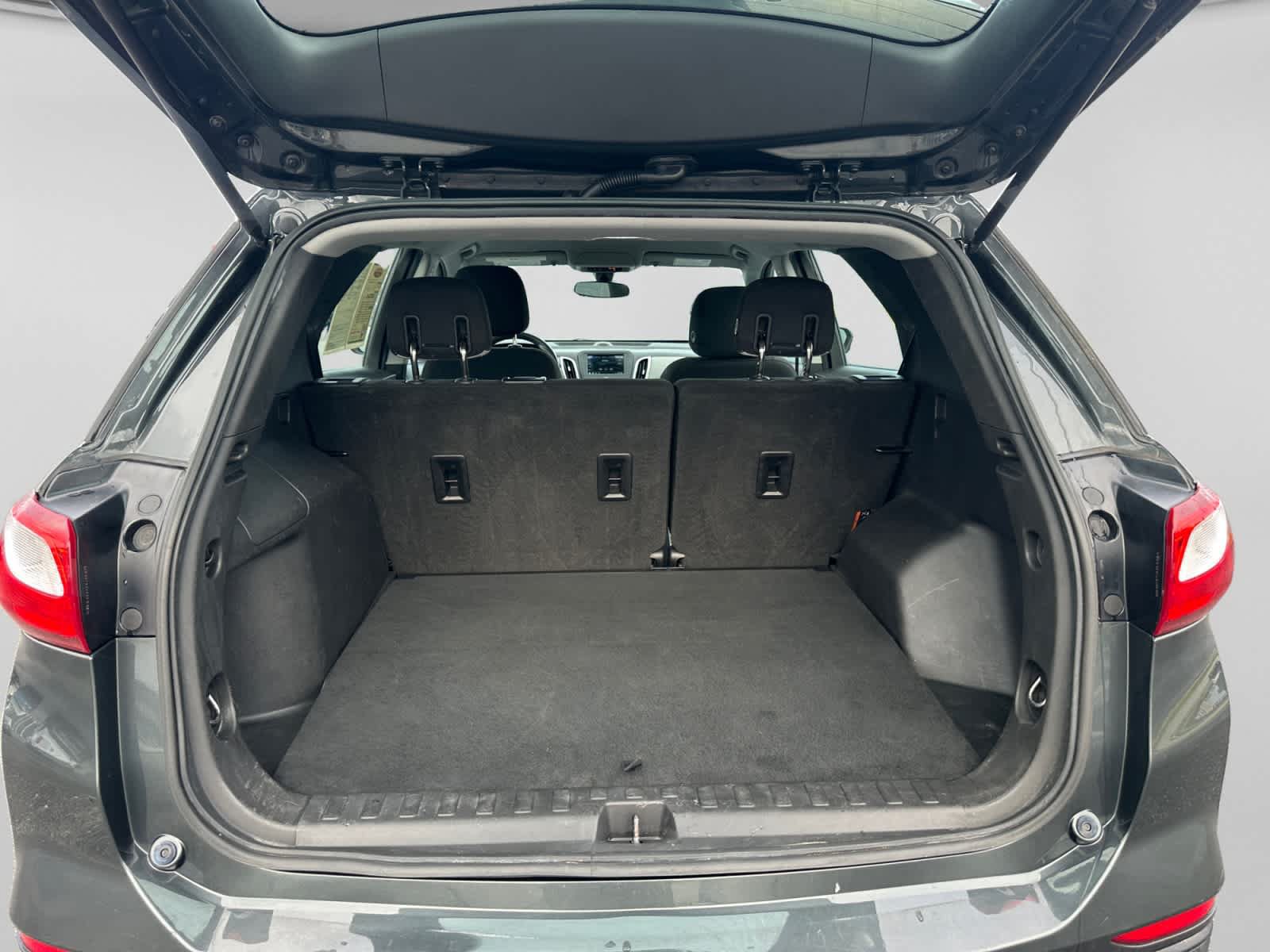 Used 2019 Chevrolet Equinox LS w/ LPO, Floor Liner Package FWD image 19