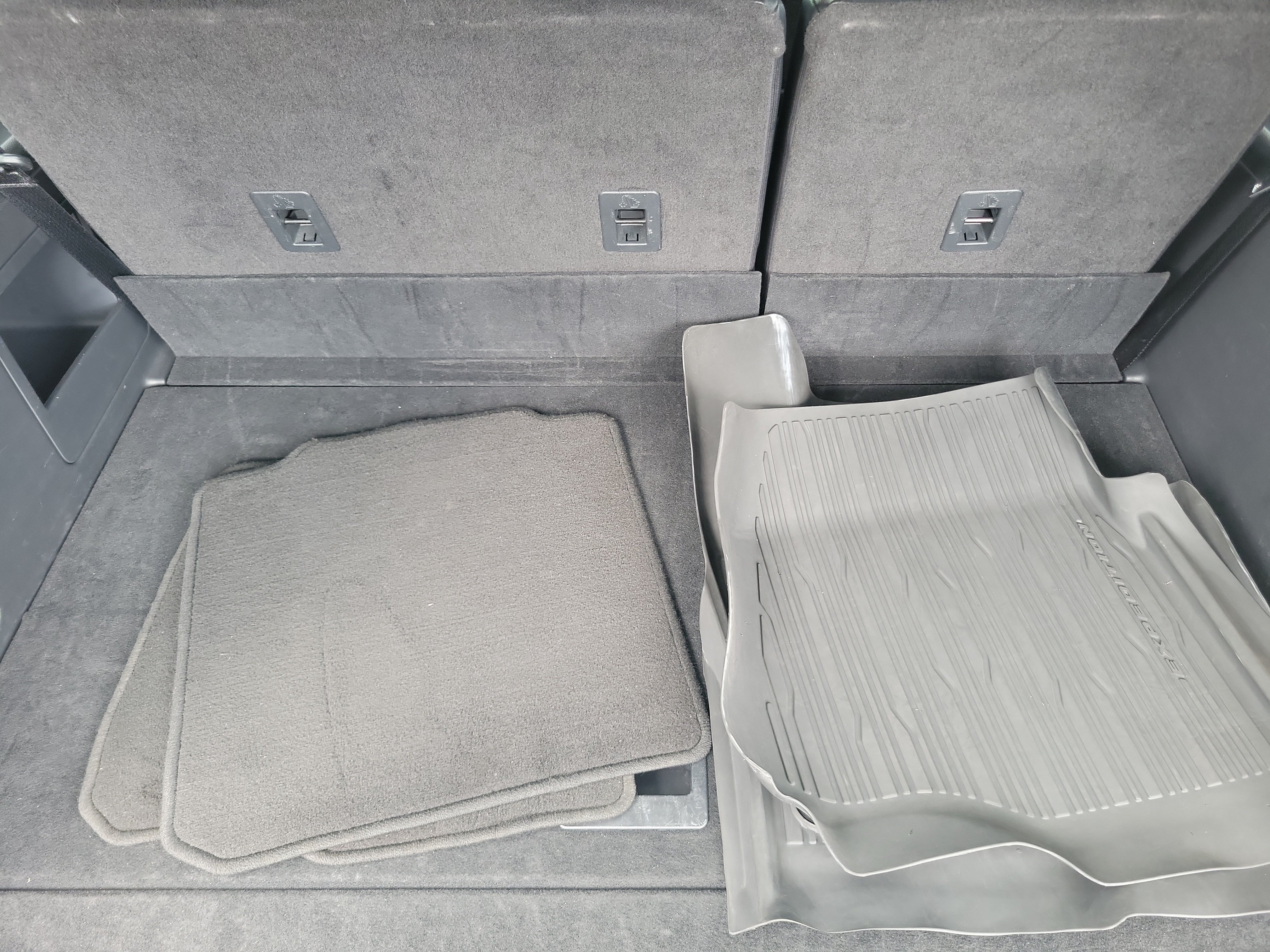 Used 2022 Ford Expedition Max XLT RWD image 17