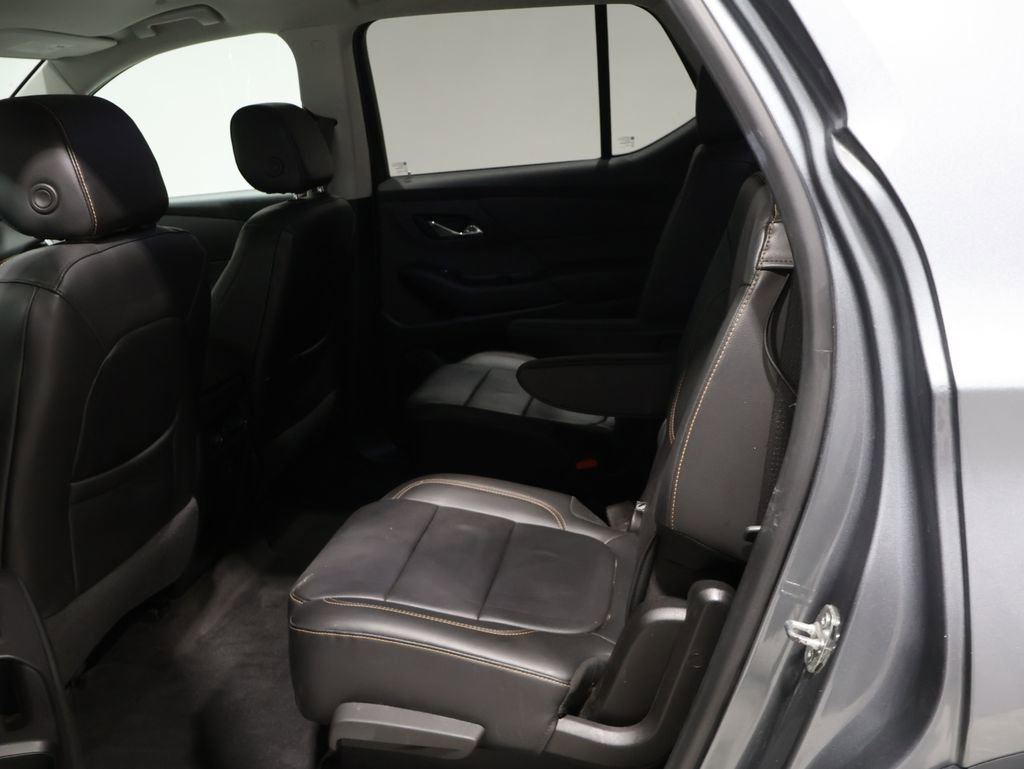 Used 2019 Chevrolet Traverse LT image 18