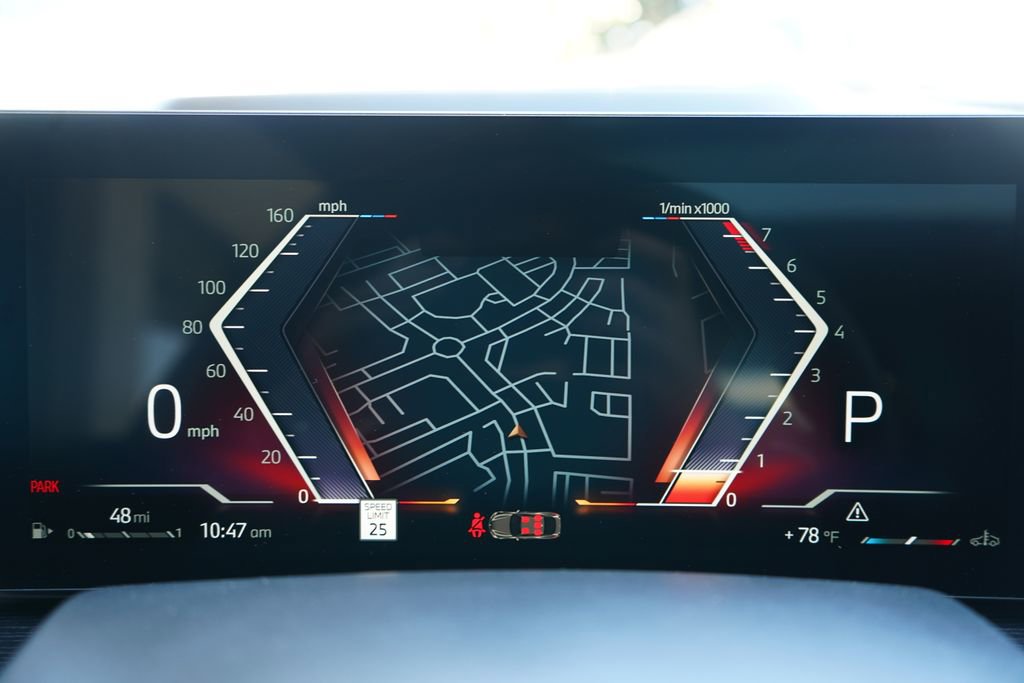 New 2026 BMW X6 xDrive40i w/ Climate Comfort Package image 16