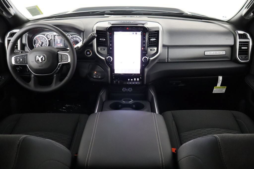 New 2026 RAM 2500 Big Horn AWD/4WD image 13