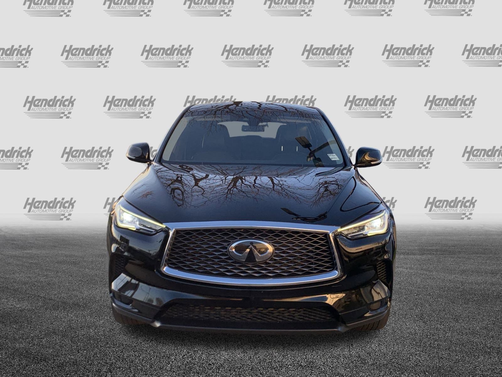 Used 2023 INFINITI QX50 Pure image 3