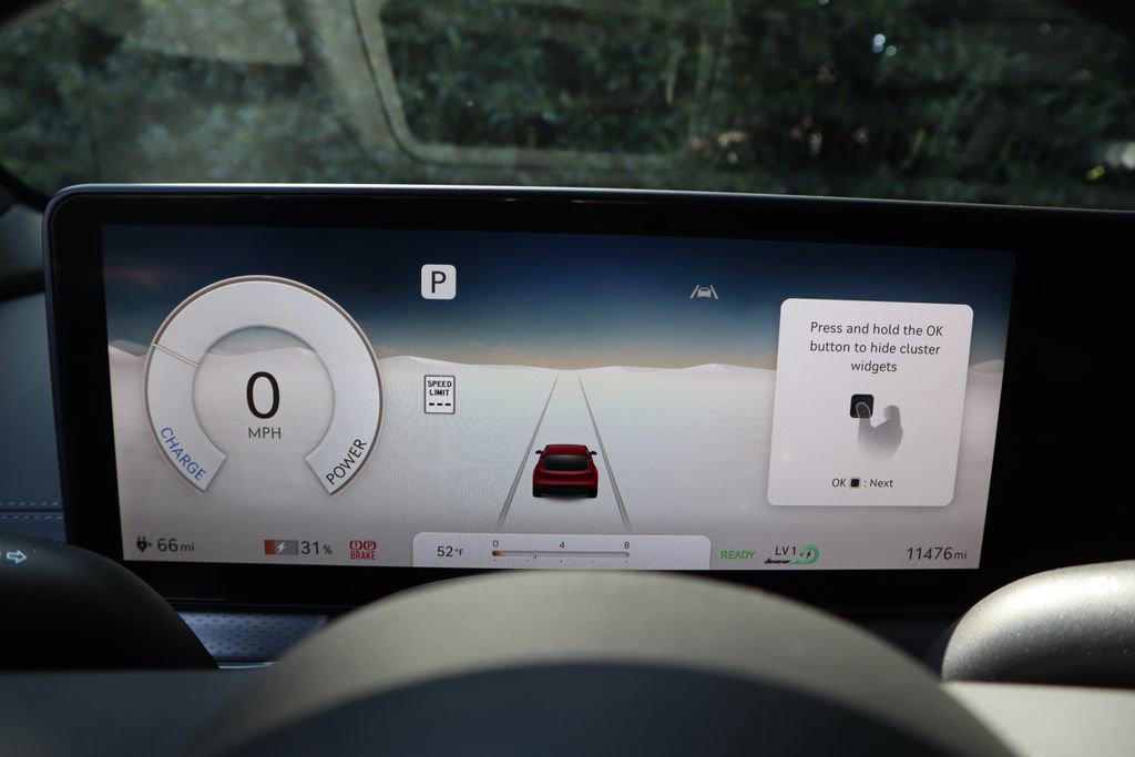 Used 2023 Genesis GV60 Advanced image 41