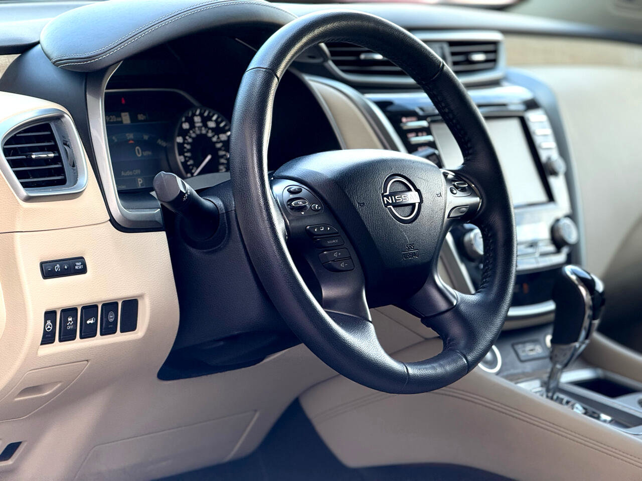 Used 2023 Nissan Murano SL w/ SL Moonroof Package image 11