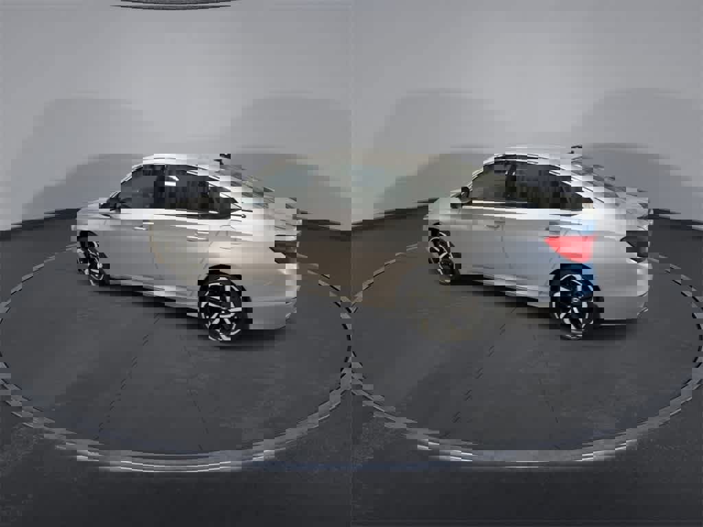 Used 2022 Honda Accord Sport image 6