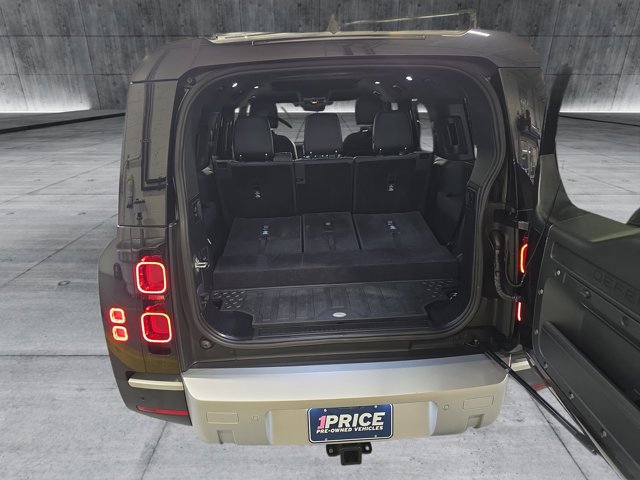 Certified 2023 Land Rover Defender 130 SE AWD/4WD image 13