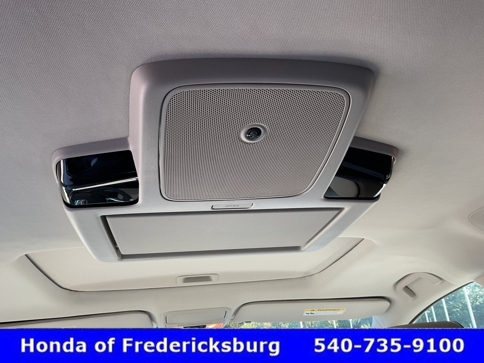 Certified 2026 Honda Odyssey Touring image 31