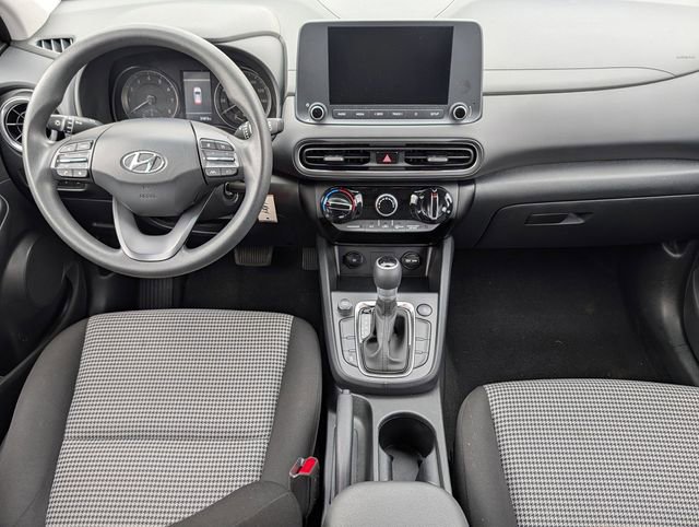 Used 2023 Hyundai Kona SE AWD/4WD image 11