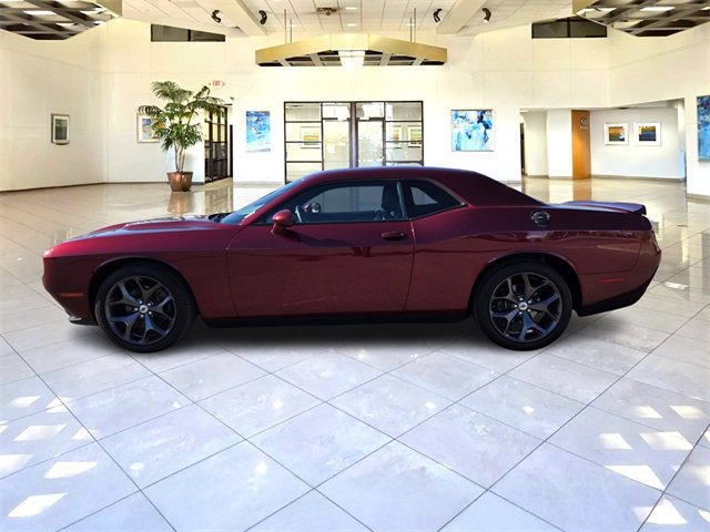 Used 2018 Dodge Challenger SXT Plus image 4