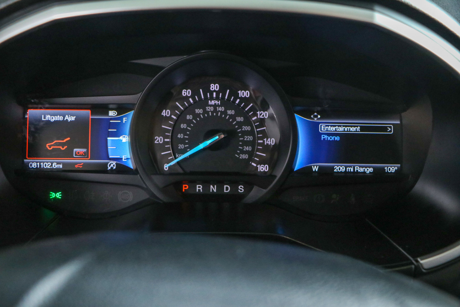 Used 2021 Ford Edge SE image 15