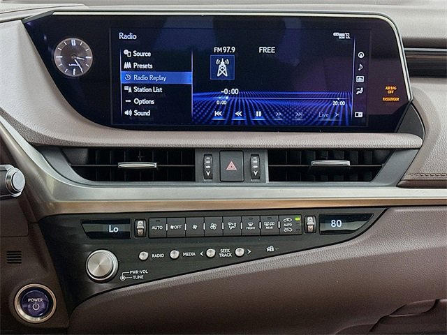 Used 2021 Lexus ES 300h Ultra Luxury image 15