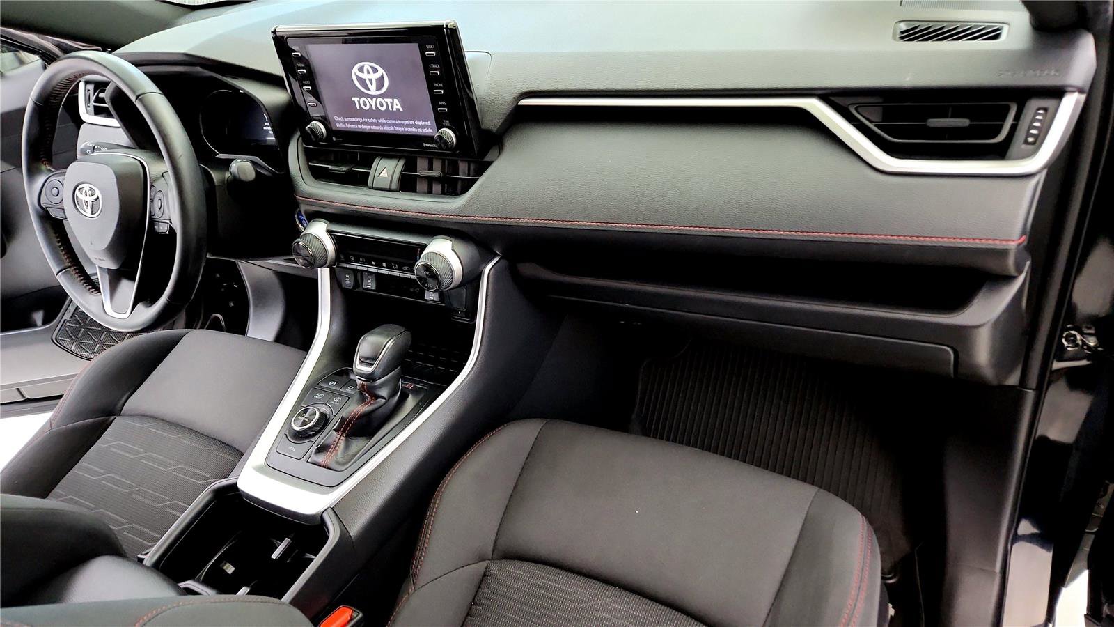 Certified 2022 Toyota RAV4 SE image 28