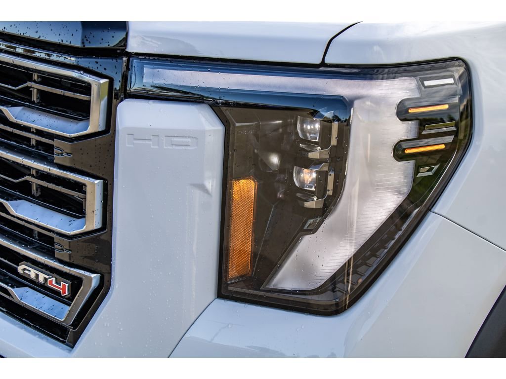 New 2026 GMC Sierra 2500 AT4 w/ AT4 Premium Plus Package image 9