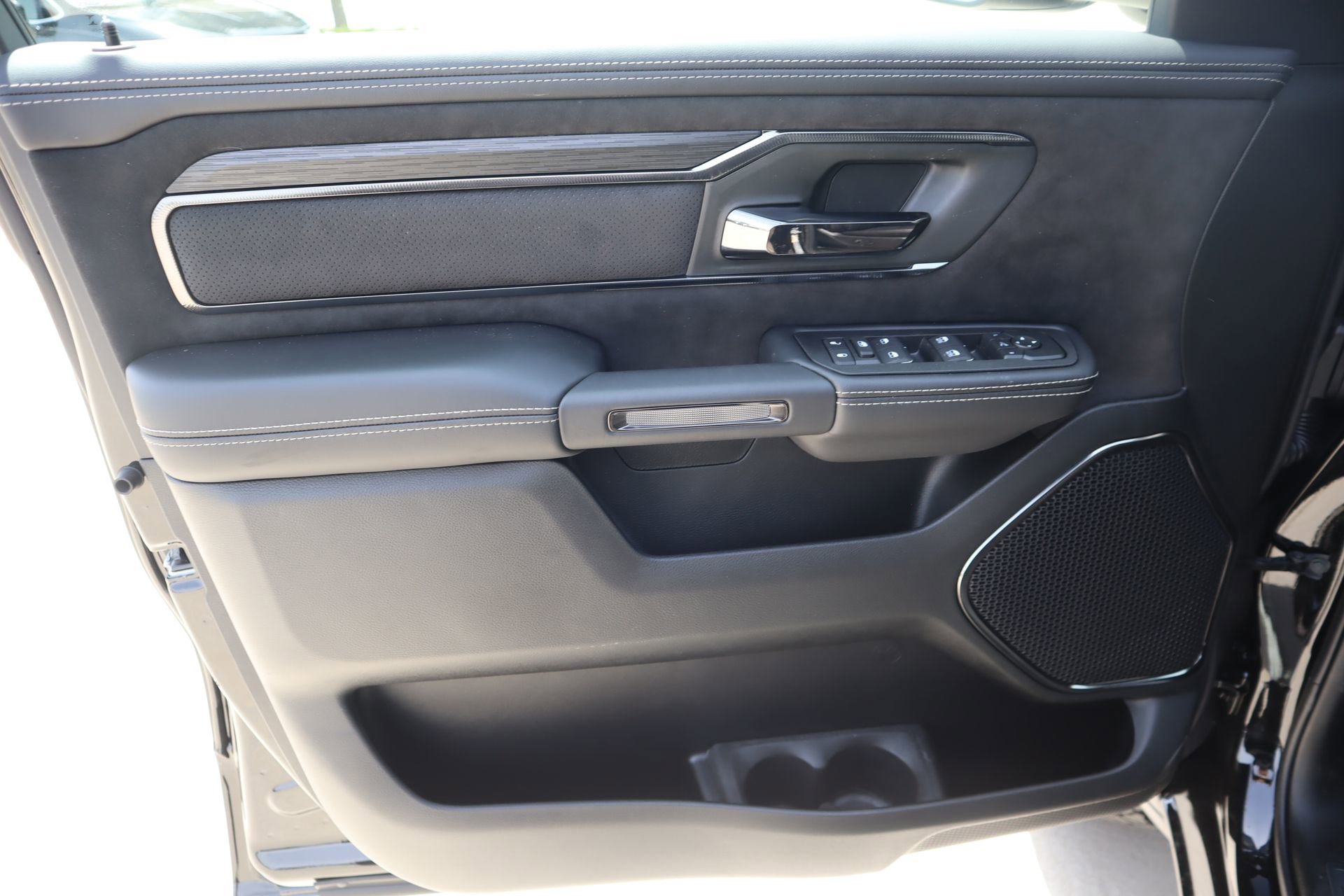 New 2026 RAM 1500 RHO AWD/4WD image 17