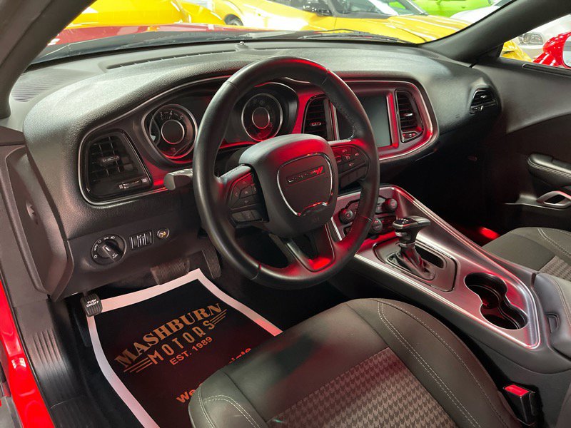 Used 2015 Dodge Challenger R/T w/ Quick Order Package 28B R/T image 29