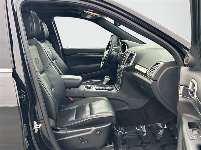 Used 2018 Jeep Grand Cherokee Overland image 21