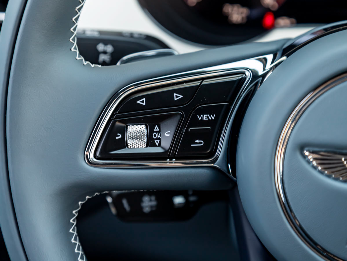 New 2027 Bentley Bentayga AWD/4WD image 21