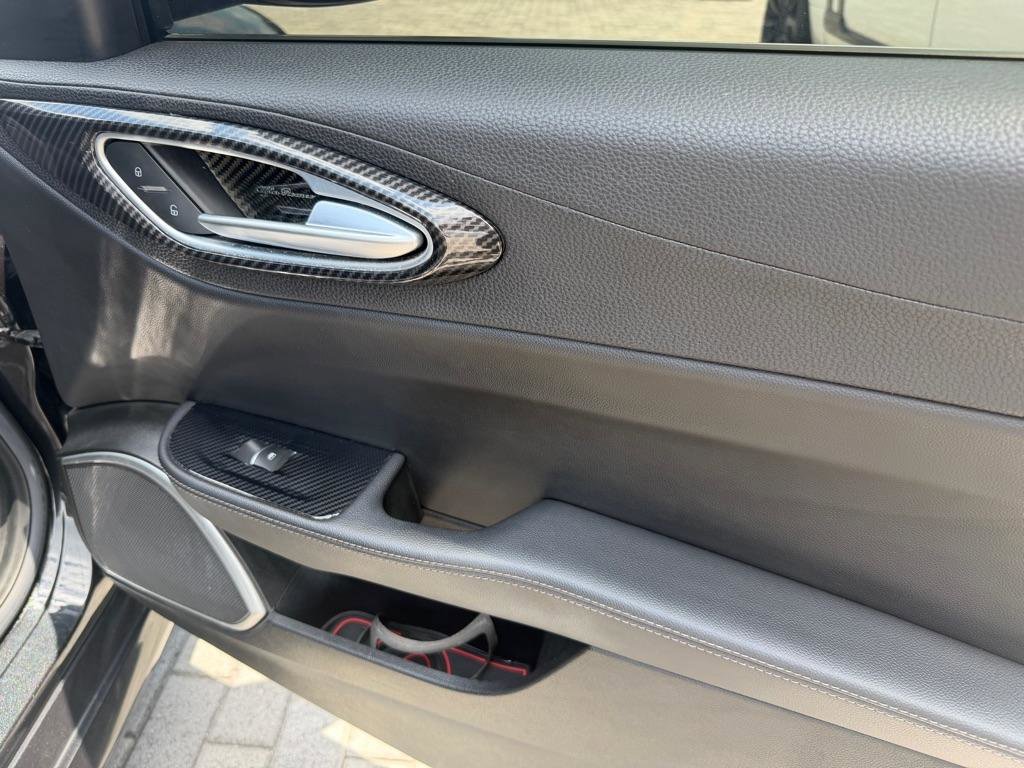 Used 2018 Alfa Romeo Giulia RWD image 25