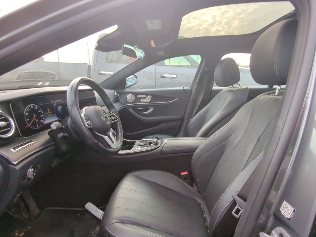 Used 2020 Mercedes-Benz E 450 4MATIC Sedan image 6