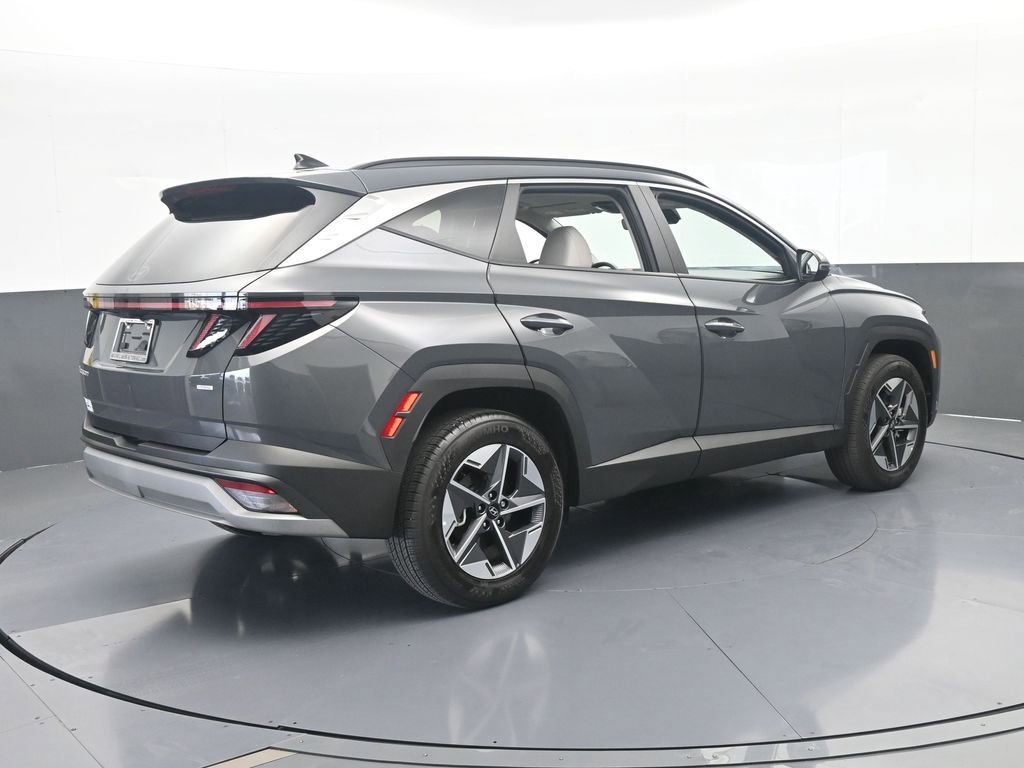 Used 2025 Hyundai Tucson SEL AWD/4WD image 6