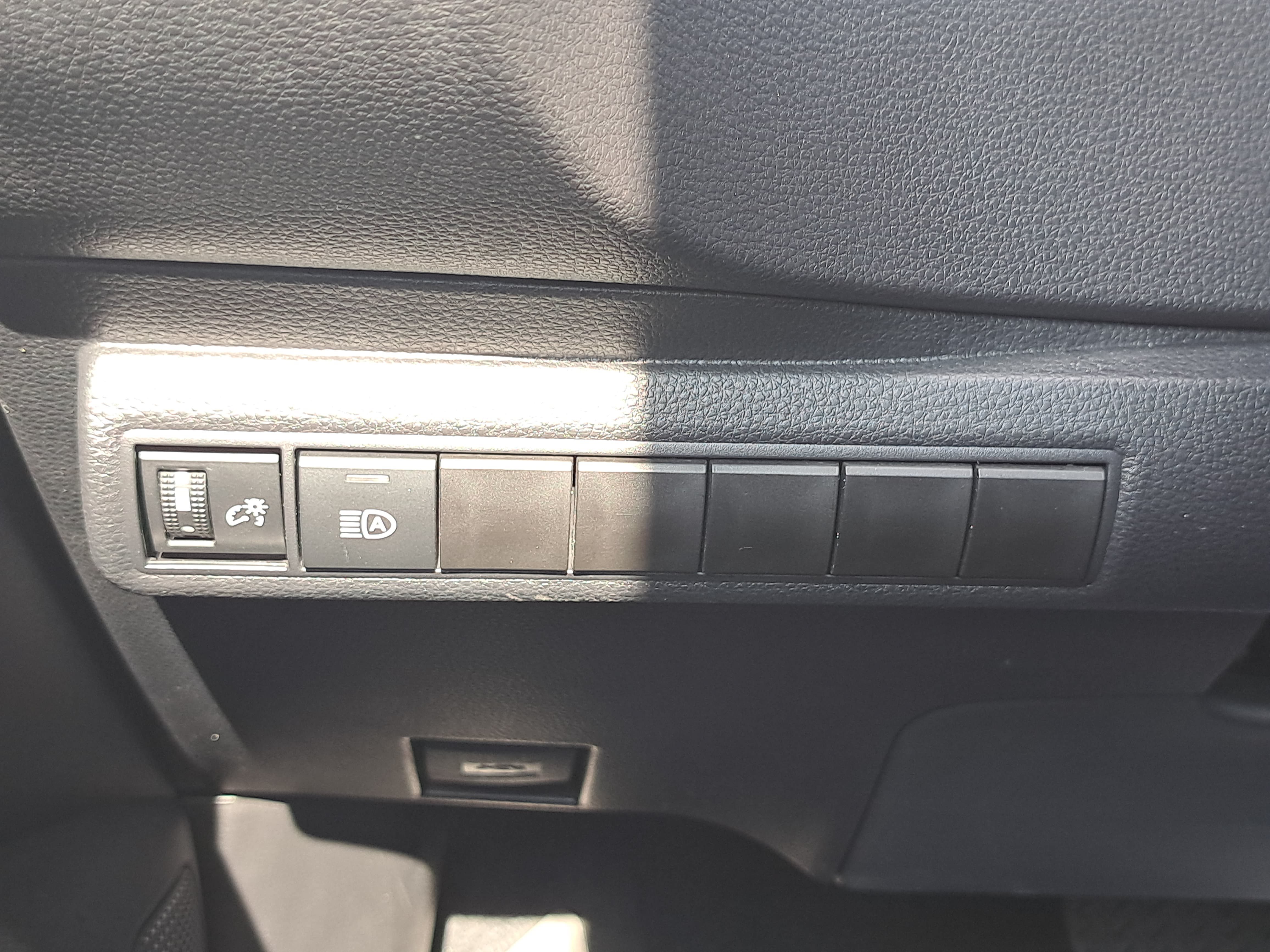 Used 2026 Toyota Corolla LE FWD image 26
