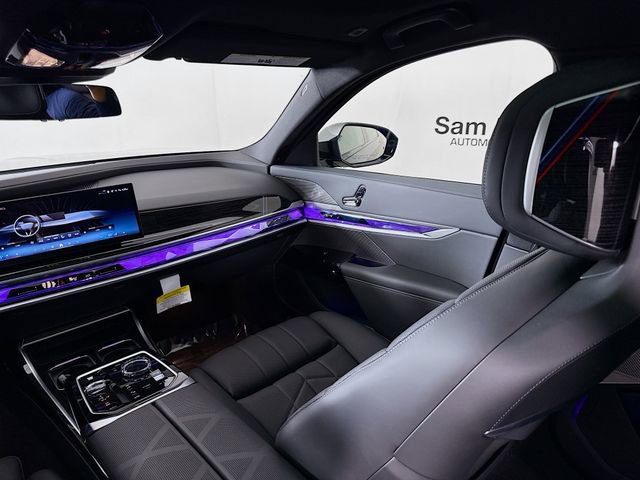 Used 2026 BMW 740i xDrive image 25