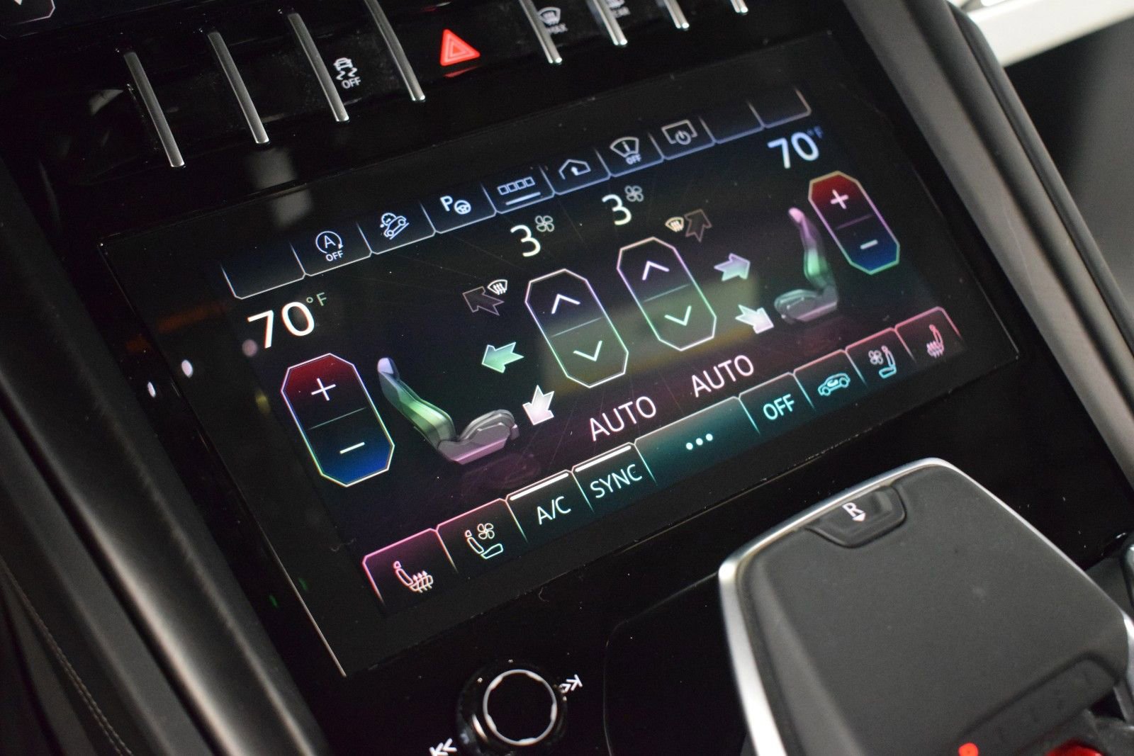 Used 2024 Lamborghini Urus S image 33