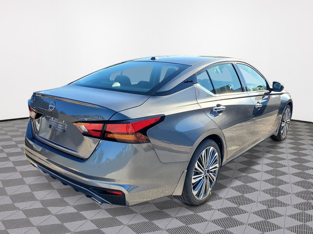 New 2025 Nissan Altima 2.5 SL image 3