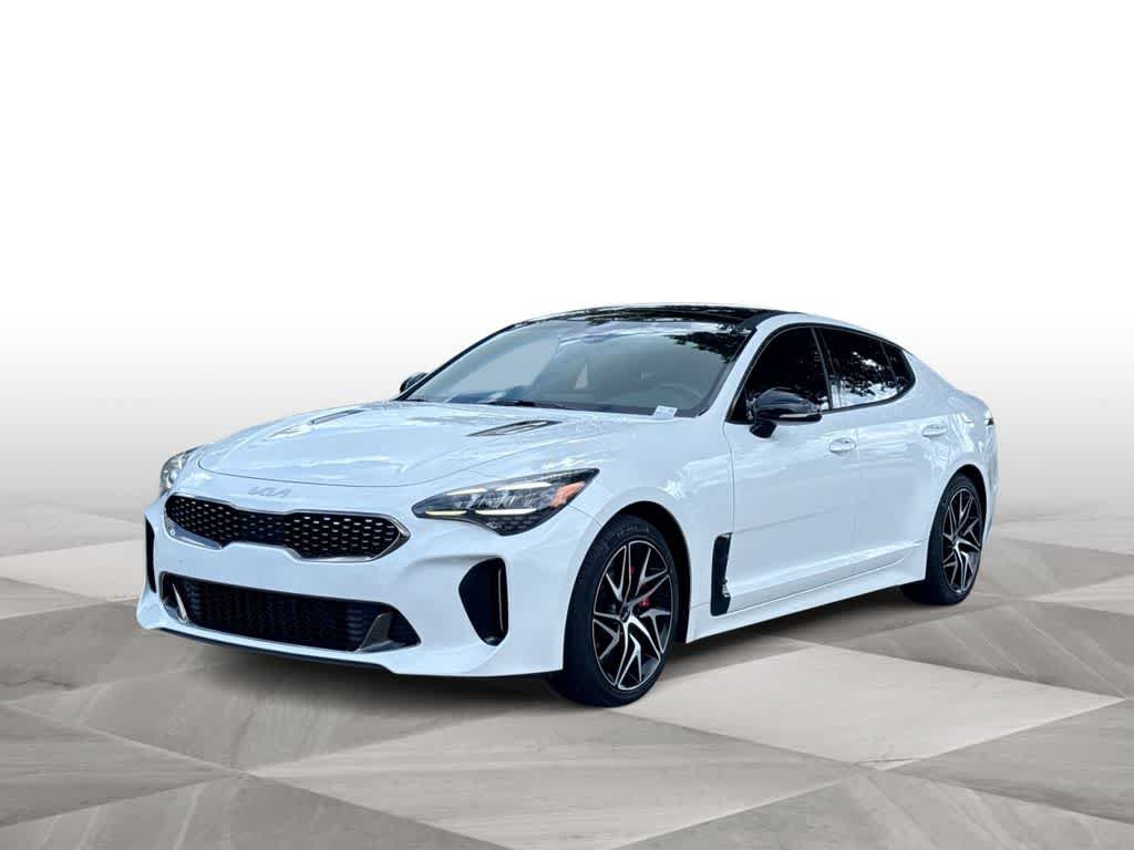 Certified 2023 Kia Stinger GT-Line w/ Sun & Sound Package RWD image 4