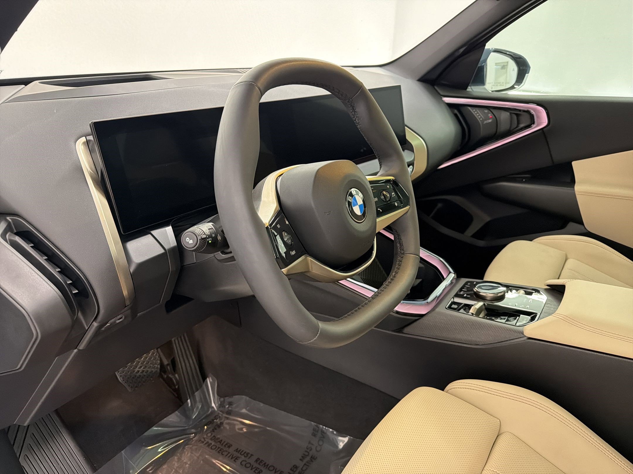 Certified 2025 BMW X3 xDrive30i w/ Premium Package image 4