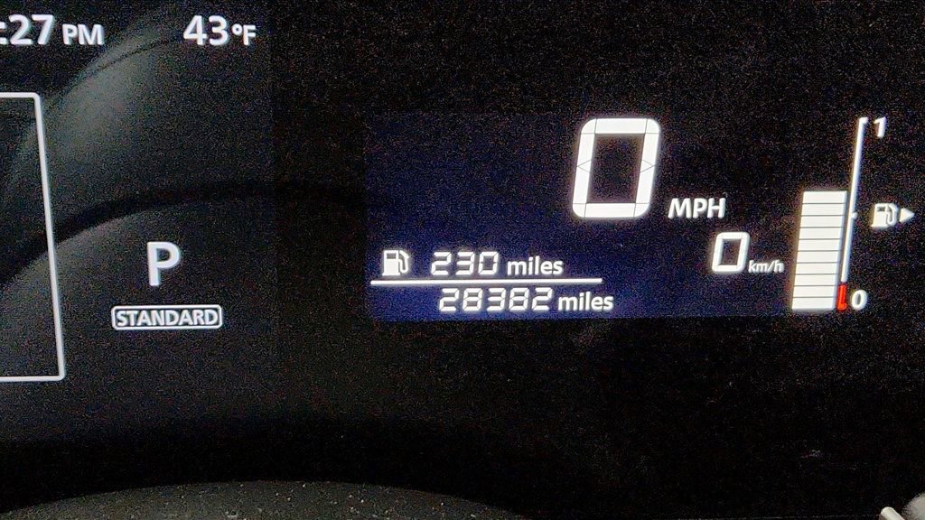 Used 2025 Nissan Kicks S image 14