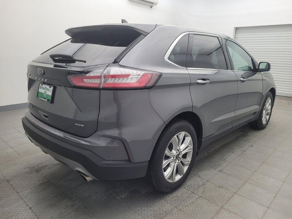 Used 2023 Ford Edge Titanium w/ Equipment Group 301A image 9